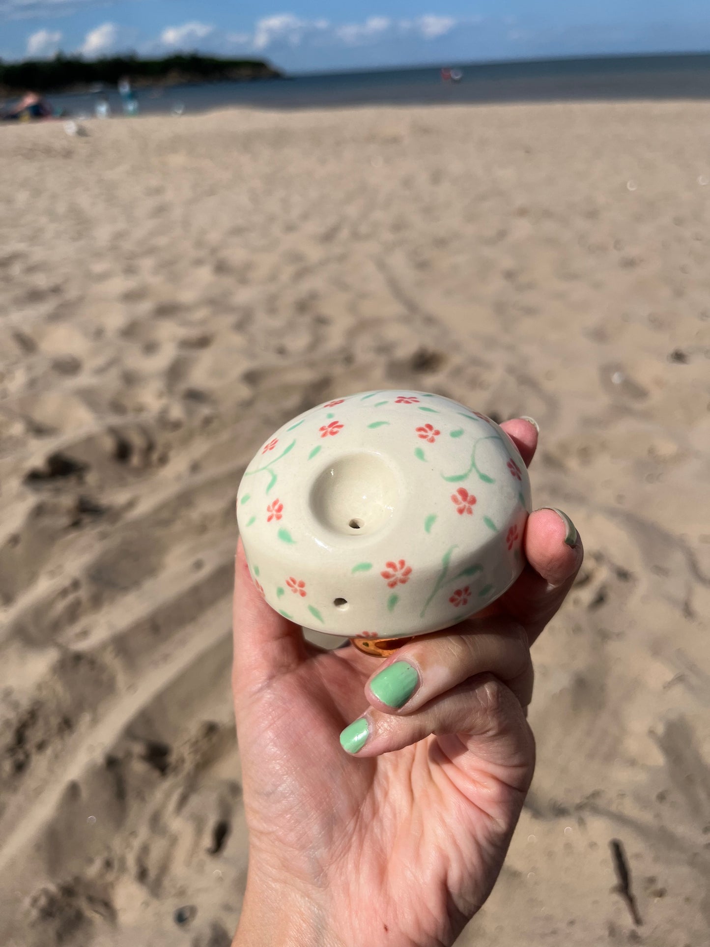 Rose Piggie Pipe