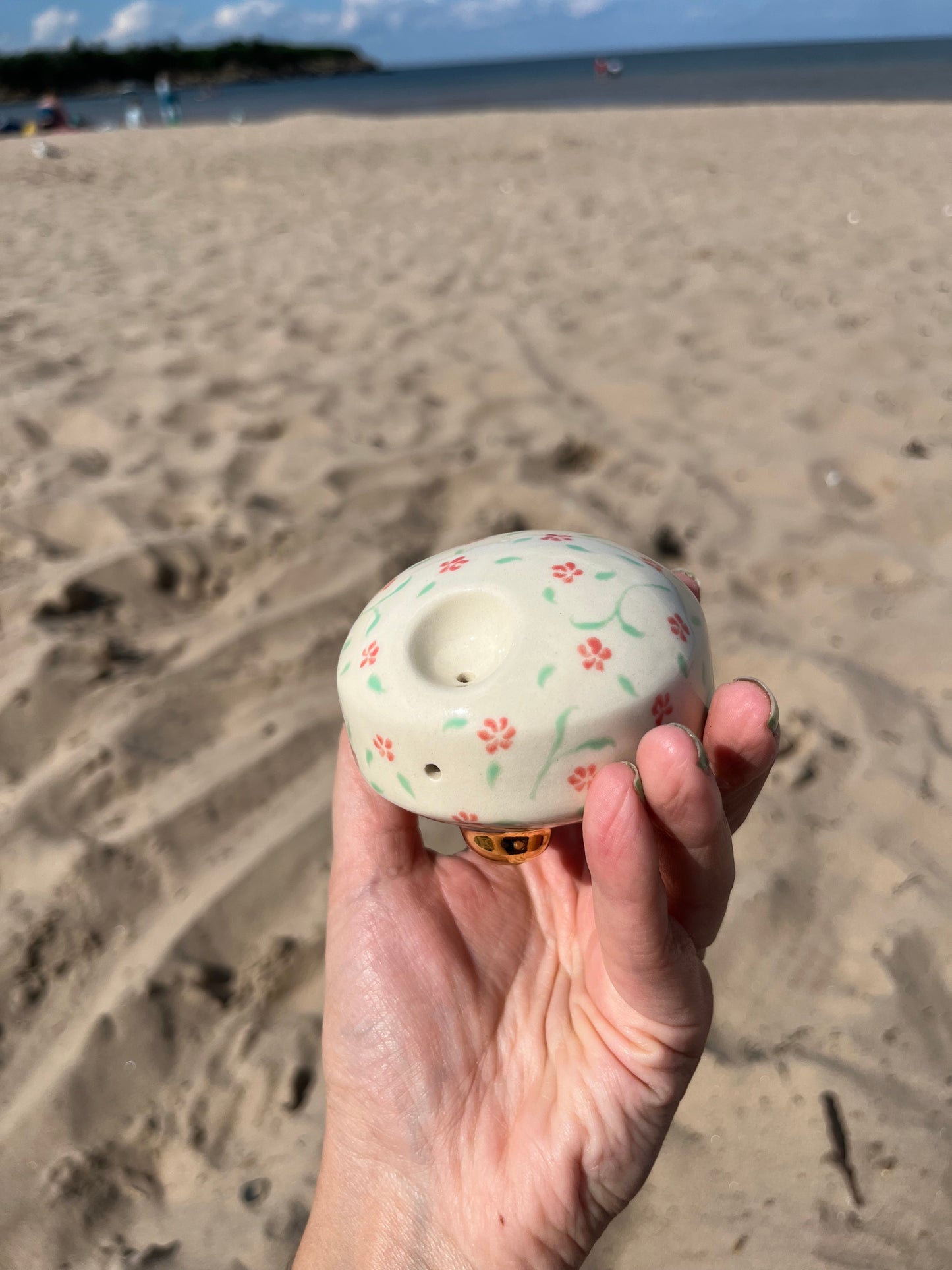 Rose Piggie Pipe