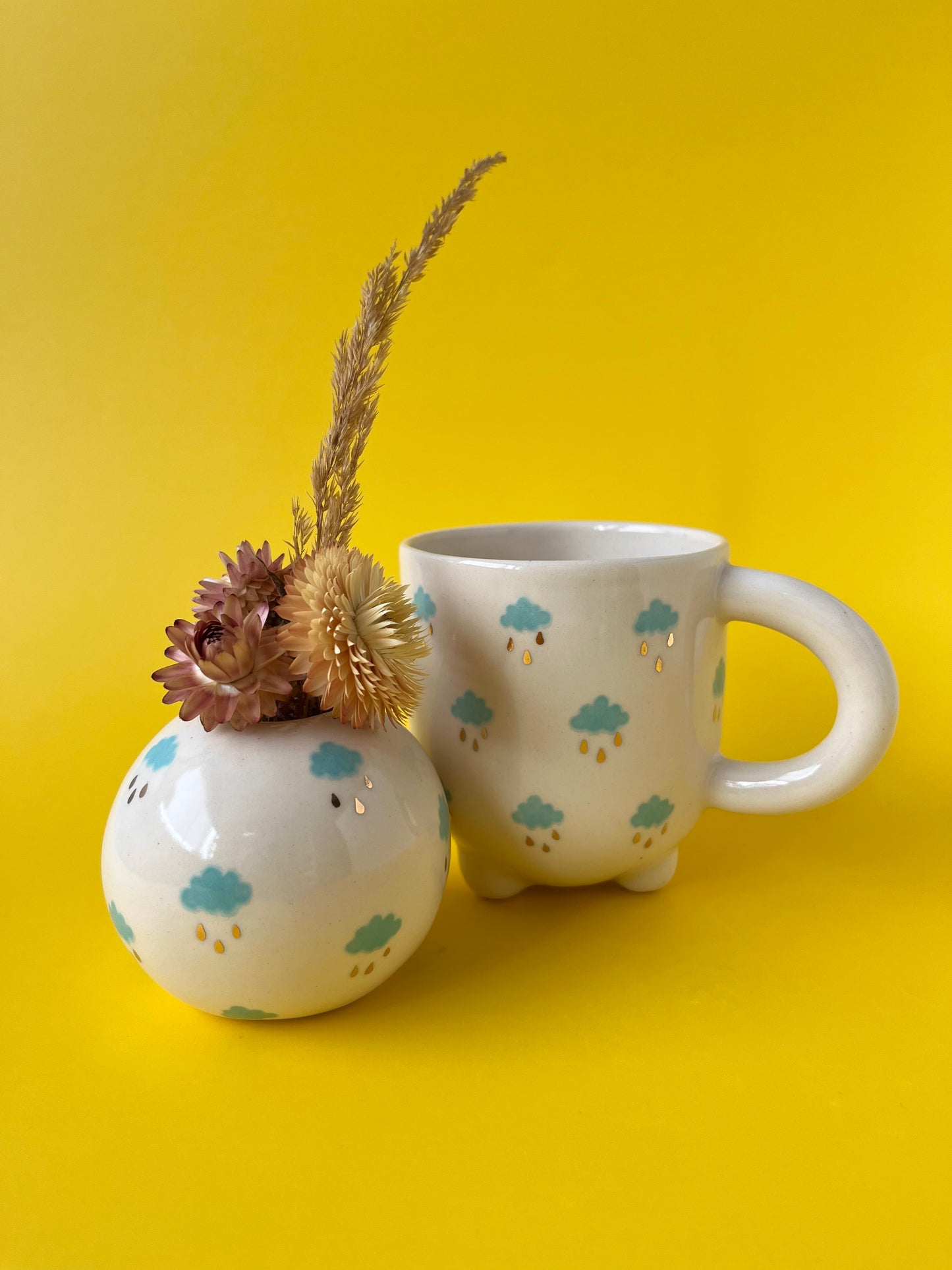 Clouds Mini Vase ~ Round